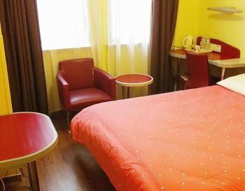 Home Inn Linzi Bus Station Qing Zhou Extérieur photo